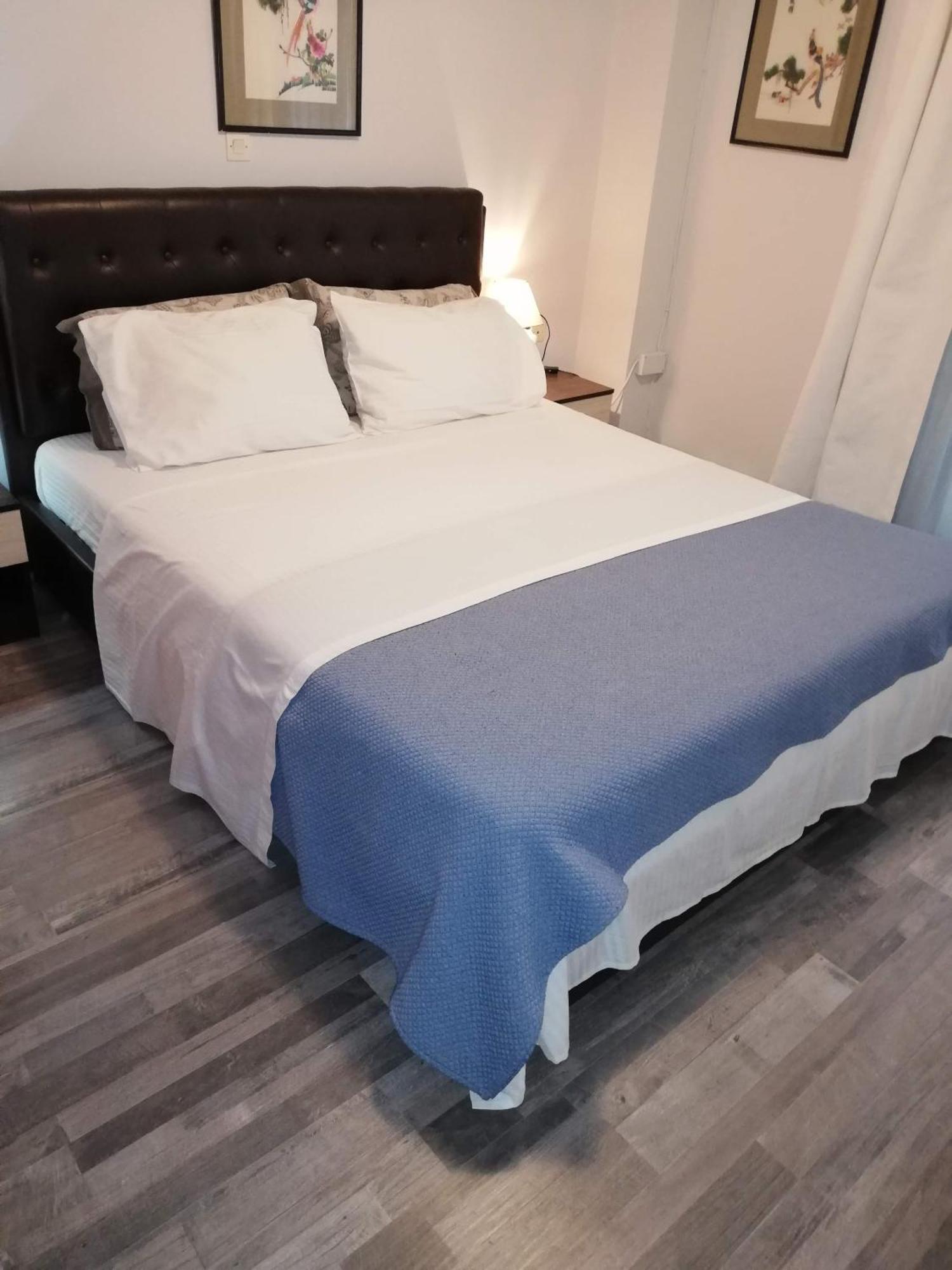 Gazi View Apartments #1 Athen Zimmer foto